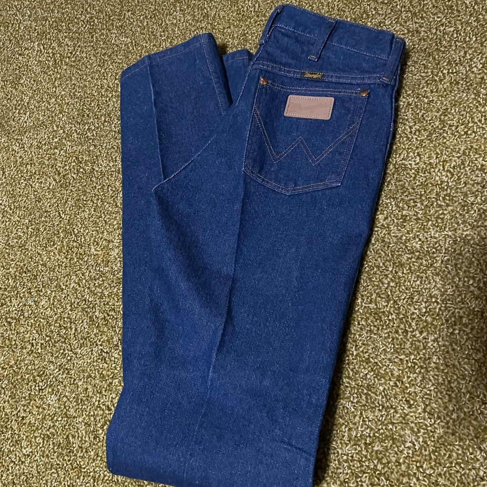 Startched Wrangler Cowboy Cut Jeans